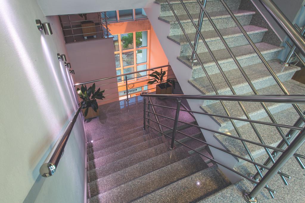 Apartments Deus Dobra Voda Zewnętrze zdjęcie
