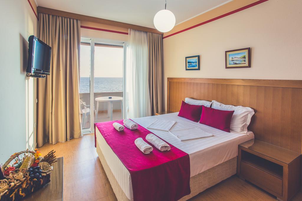 Apartments Deus Dobra Voda Pokój zdjęcie