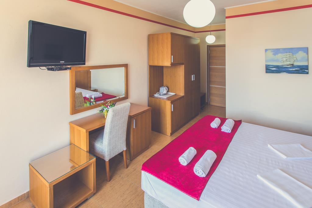 Apartments Deus Dobra Voda Pokój zdjęcie