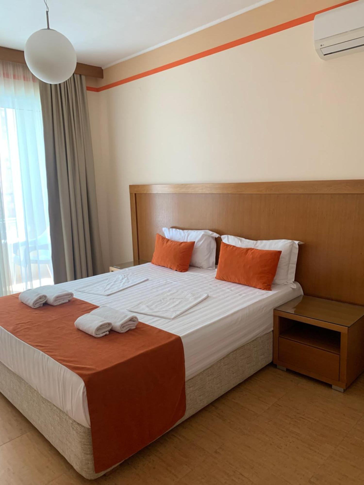Apartments Deus Dobra Voda Zewnętrze zdjęcie